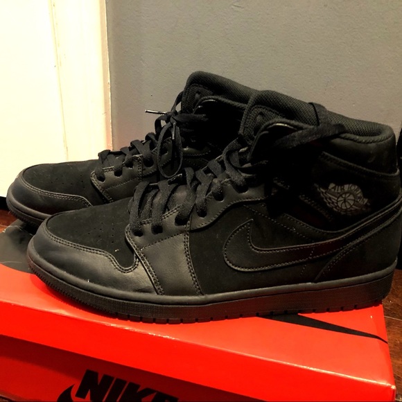 Jordan 1nyc jet black